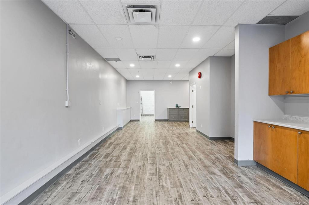 Fifth View of 415 Dunedin St, Victoria, BC, V8T 5M3