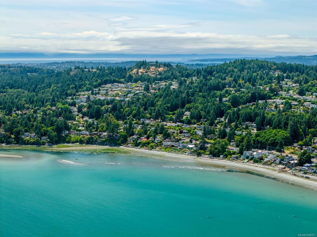 Fourth View of 5200 Polson Terr, Saanich, BC, V8Y 2C6