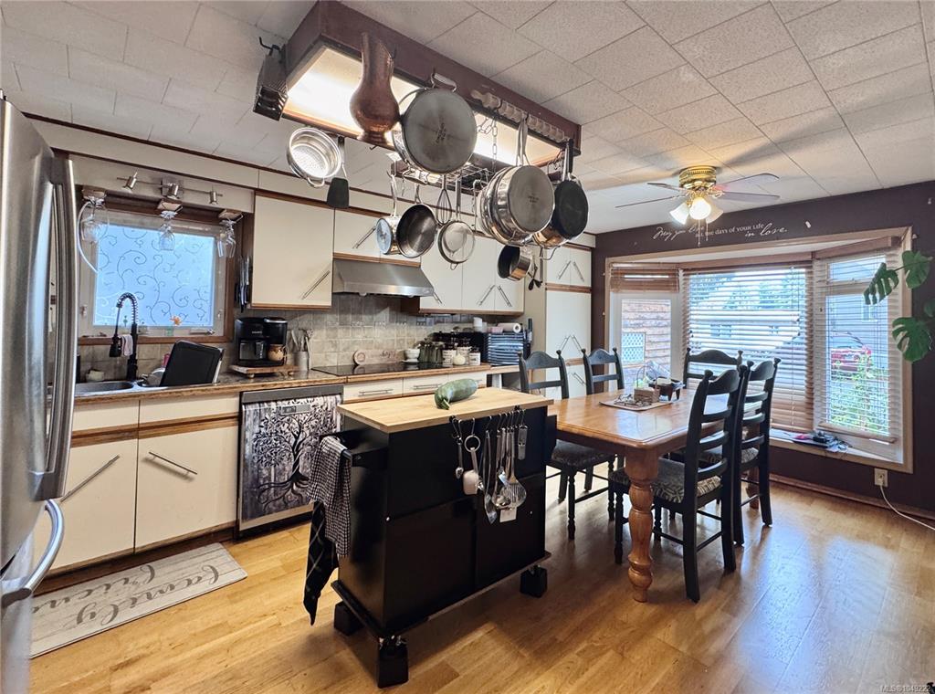 Third View of 6225 Lugrin Rd, Port Alberni, BC, V9Y 8G5