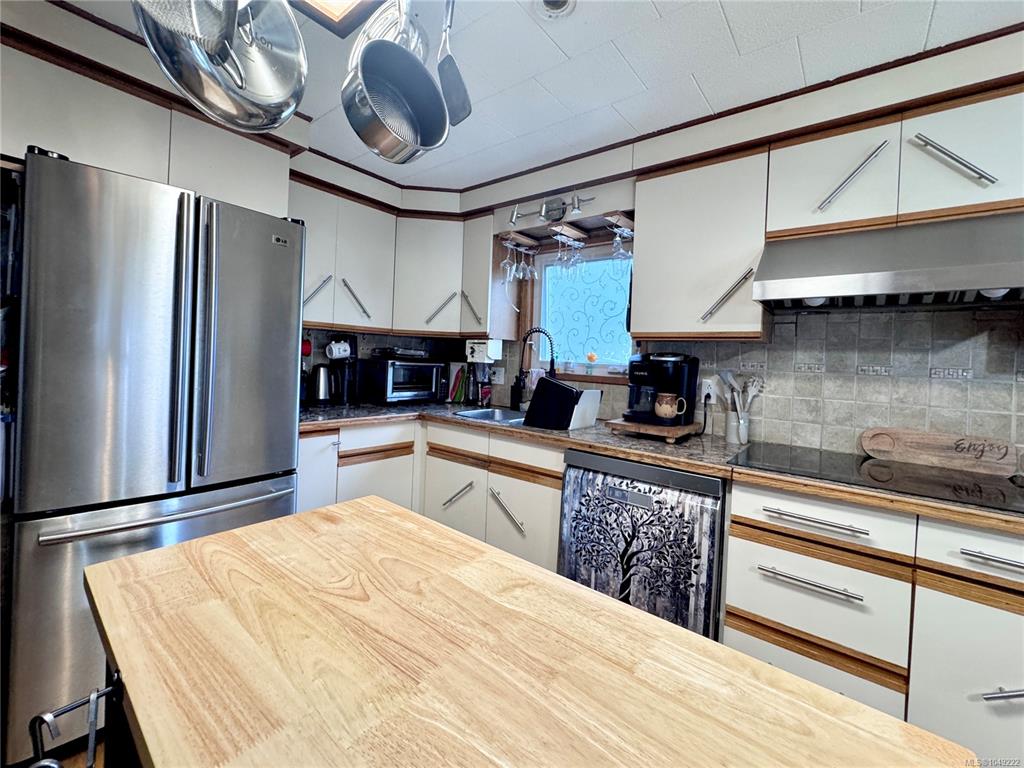 Fifth View of 6225 Lugrin Rd, Port Alberni, BC, V9Y 8G5