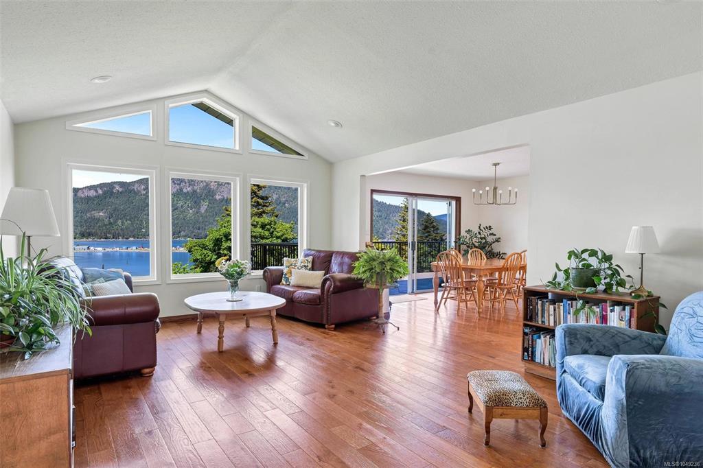 Fifth View of 1876 Wessex Rd, Duncan, BC, V0R 1N1