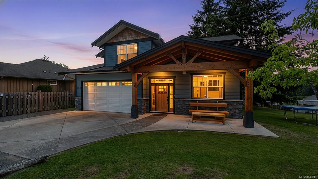 Fourth View of 405 Rockland Rd, Campbell River, BC, V9W 1N7