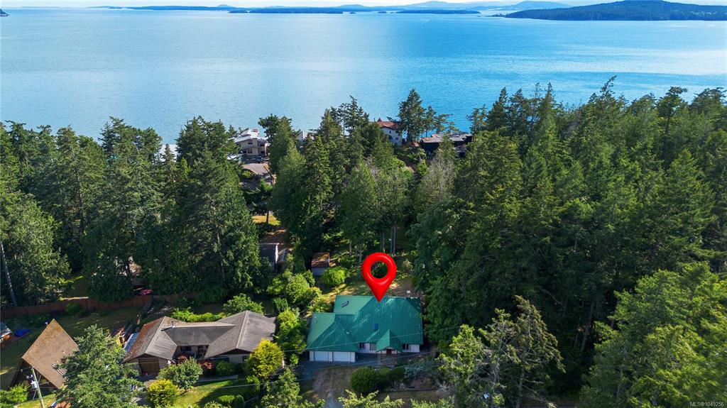 Third View of 7905 Plumper Way, Pender Island, BC, V0N 2M2