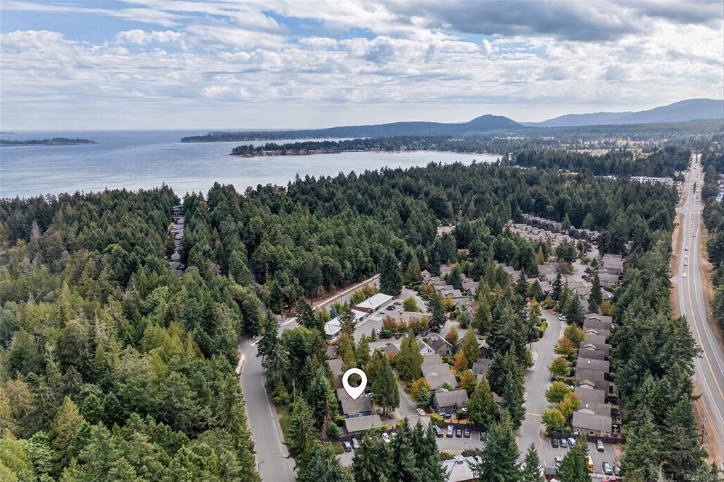 Fourth View of 1080 Resort Dr, Parksville, BC, V9P 2E3
