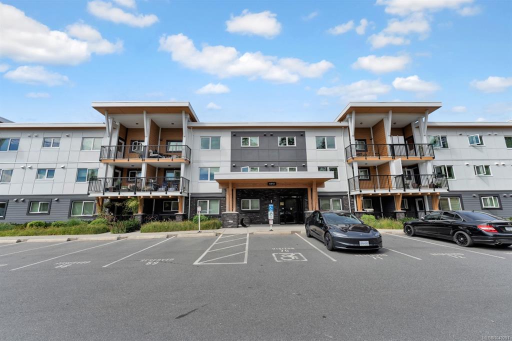 Second View of 4810 Cedar Ridge Pl, Nanaimo, BC, V9T 0M7