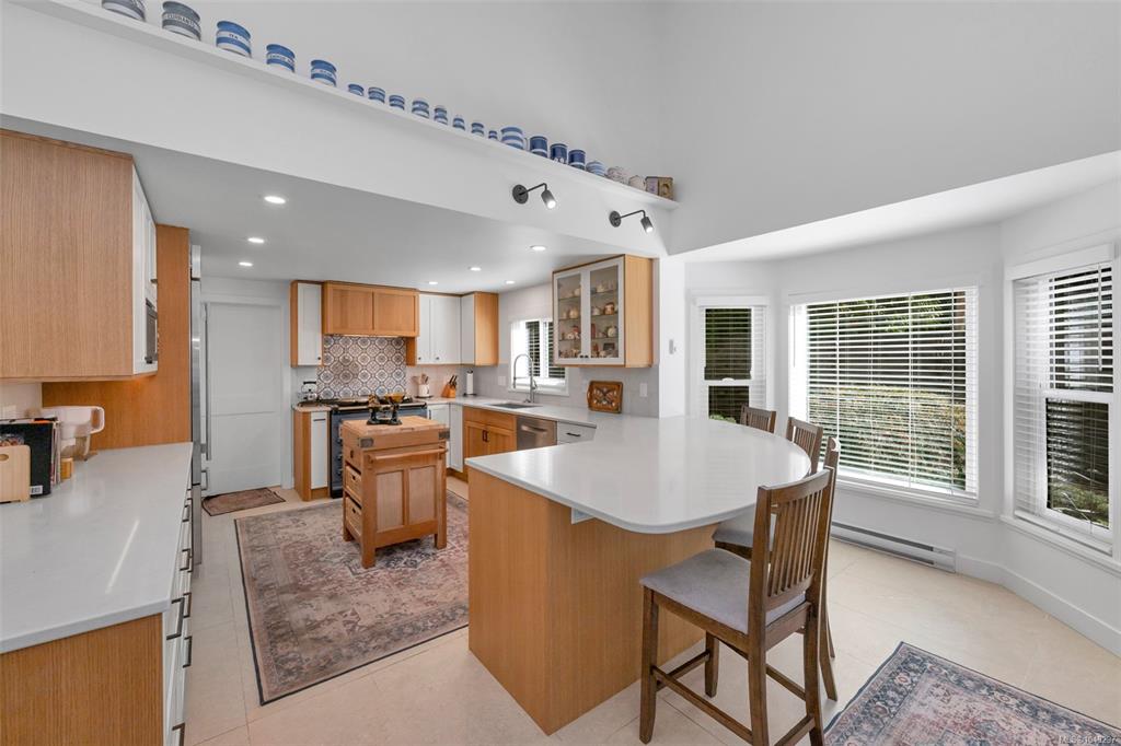 Third View of 10915 Cedar Lane, North Saanich, BC, V8L 5R1