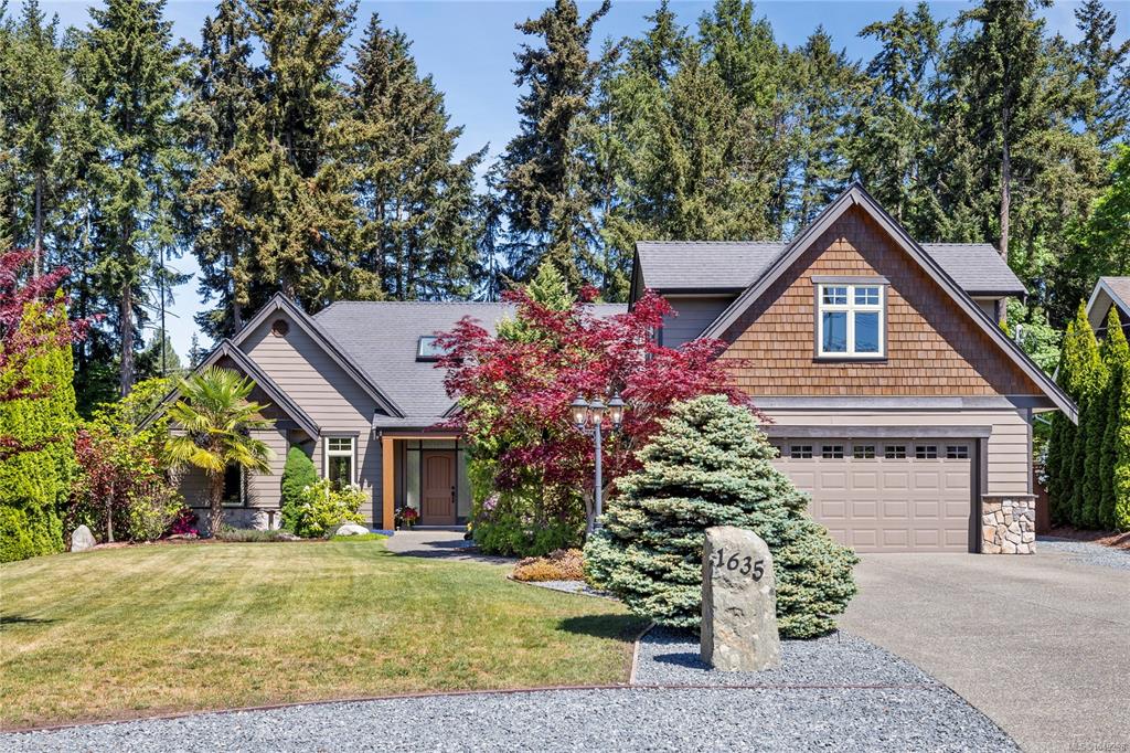 Second View of 1635 Stone Lake Dr, Nanoose Bay, BC, V9P 9L1