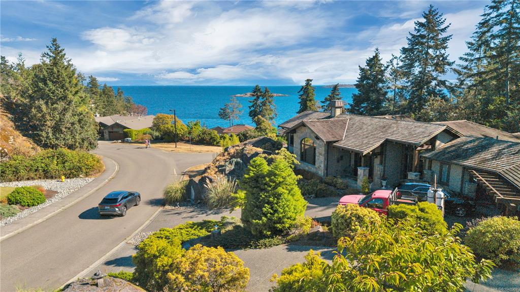 Fifth View of 2358 Andover Rd, Nanoose Bay, BC, V9P 9G8