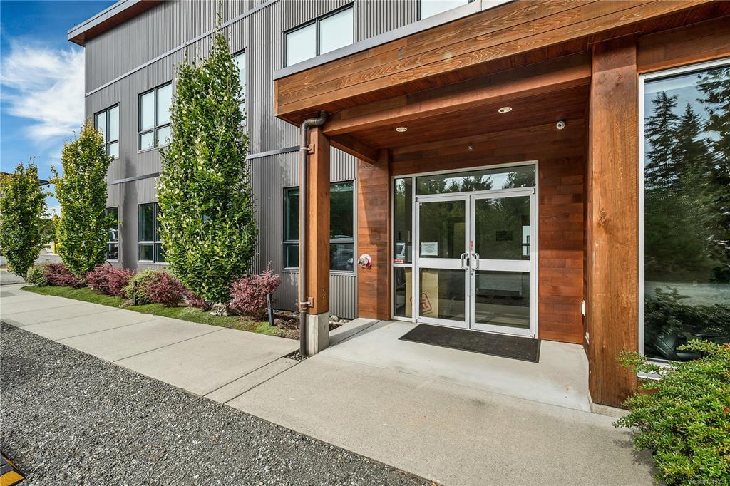 Fourth View of 2218 Airport Rd, Campbell River, BC, V9H 0E2