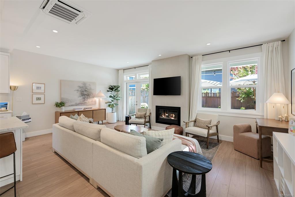 Fourth View of 1964 John Rd, Bridlewood Lane, North Saanich, BC, V8L 2P9