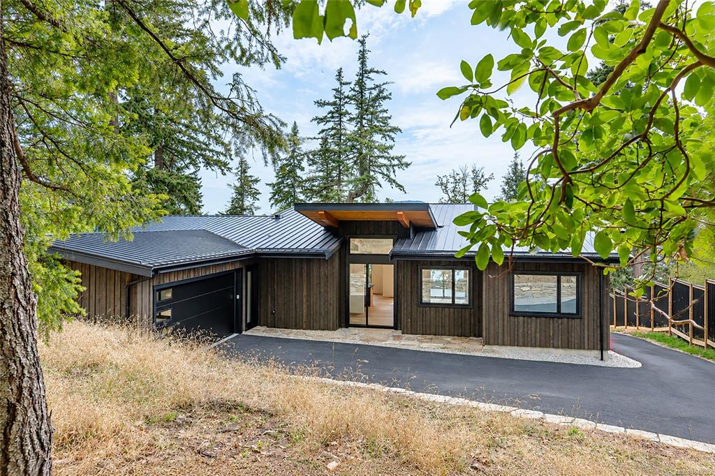Second View of 296 Canvasback Pl, Salt Spring, BC, V8K 2W5