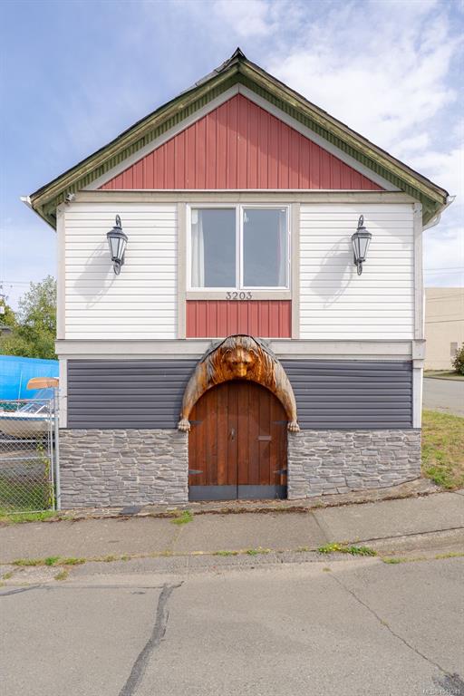 Fourth View of 3203 2nd Ave, Port Alberni, BC, V9Y 4C5