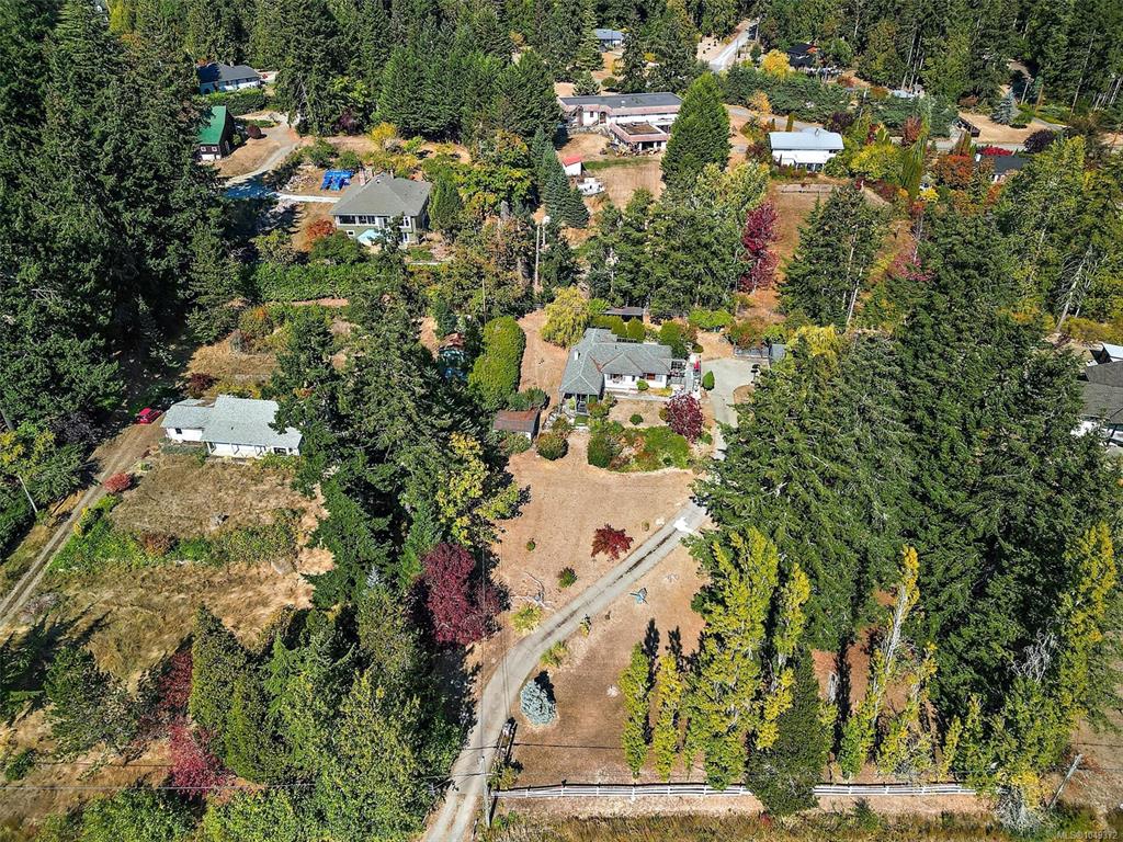 Third View of 675 Kilmalu Rd, Mill Bay, BC, V8H 1E2