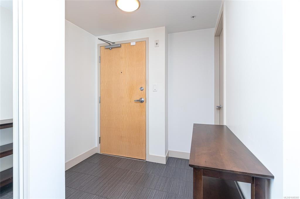 Fifth View of 760 Johnson St, Juliet, Victoria, BC, V8W 0A4