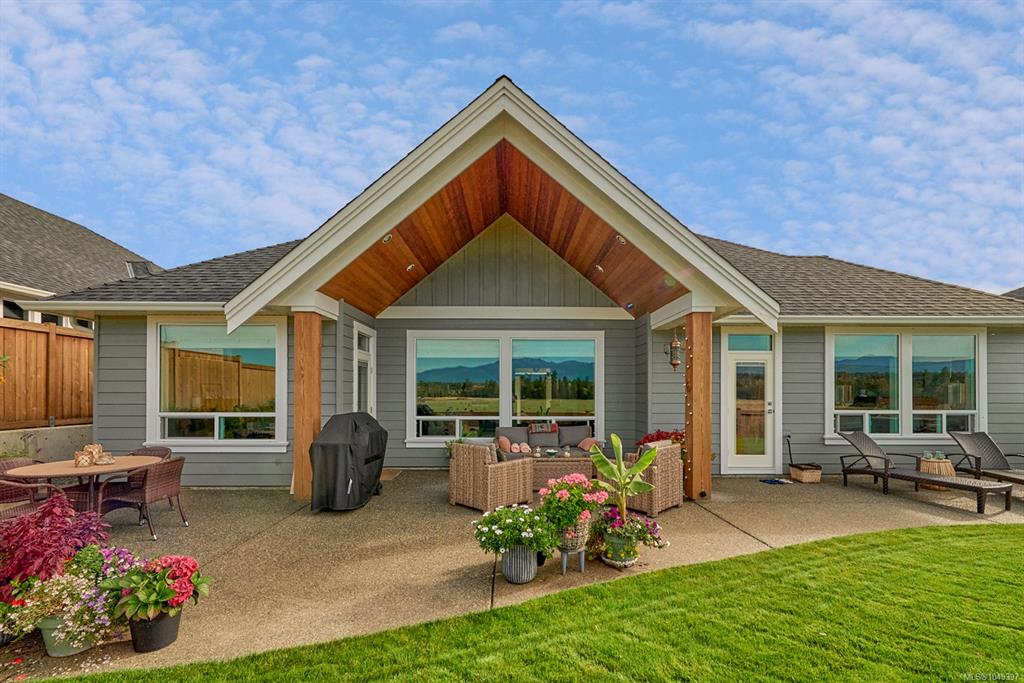 Fourth View of 419 Ridgefield Dr, Parksville, BC, V9P 0E6