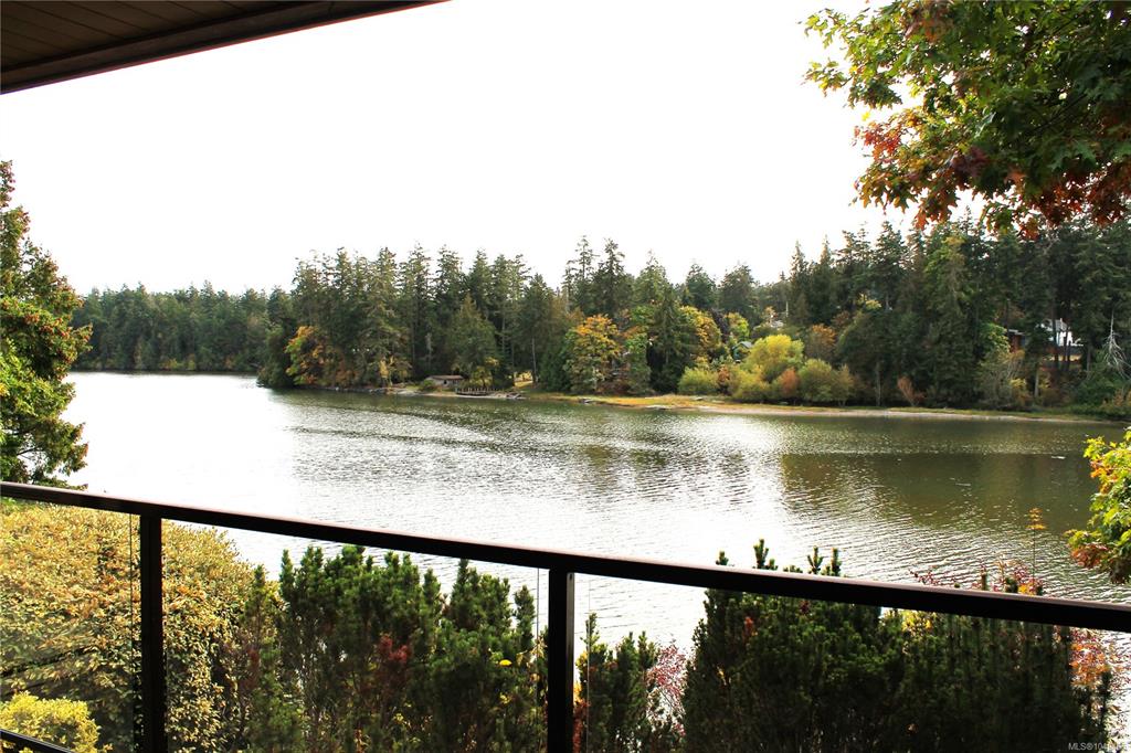Fifth View of 485 Island Hwy, Water's Edge, View Royal, BC, V9B 5H7