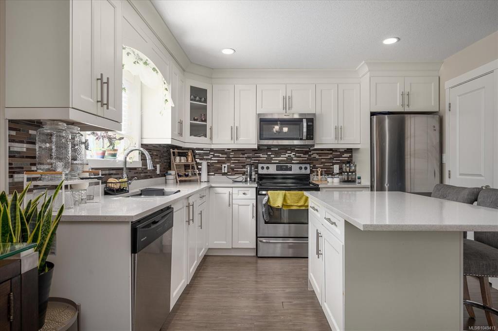 Third View of 554 Armishaw Rd, Nanaimo, BC, V9R 0G4