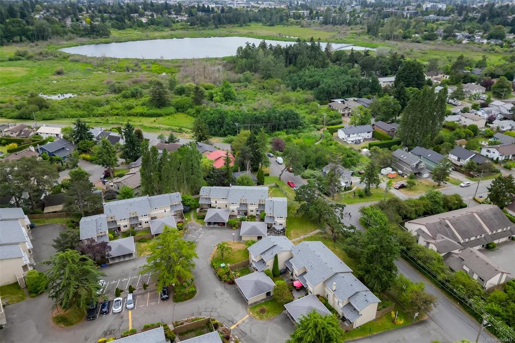 3981 Nelthorpe St, 1049417, BC,