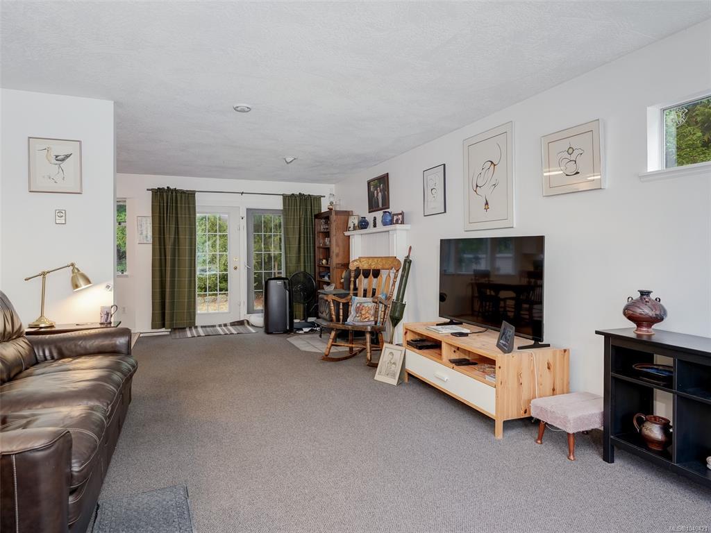 Third View of 2369 Robertson St, Shawnigan Lake, BC, V0R 2W1