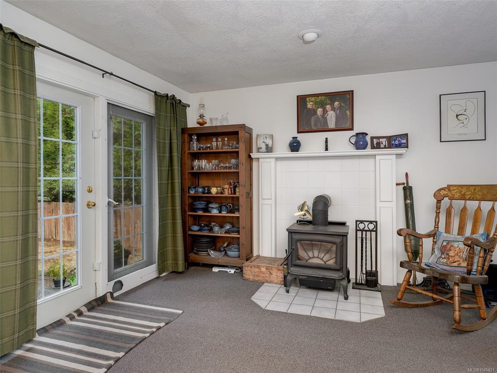 Fifth View of 2369 Robertson St, Shawnigan Lake, BC, V0R 2W1