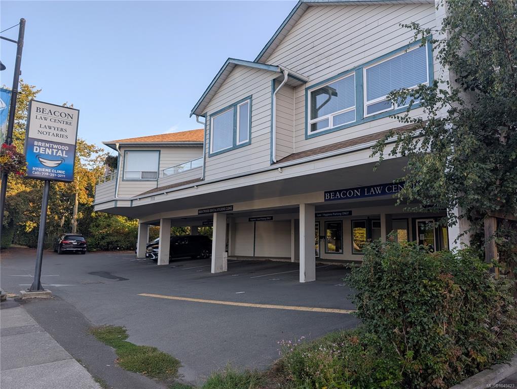 Fifth View of 7115 West Saanich Rd, Central Saanich, BC, V8M 1P7