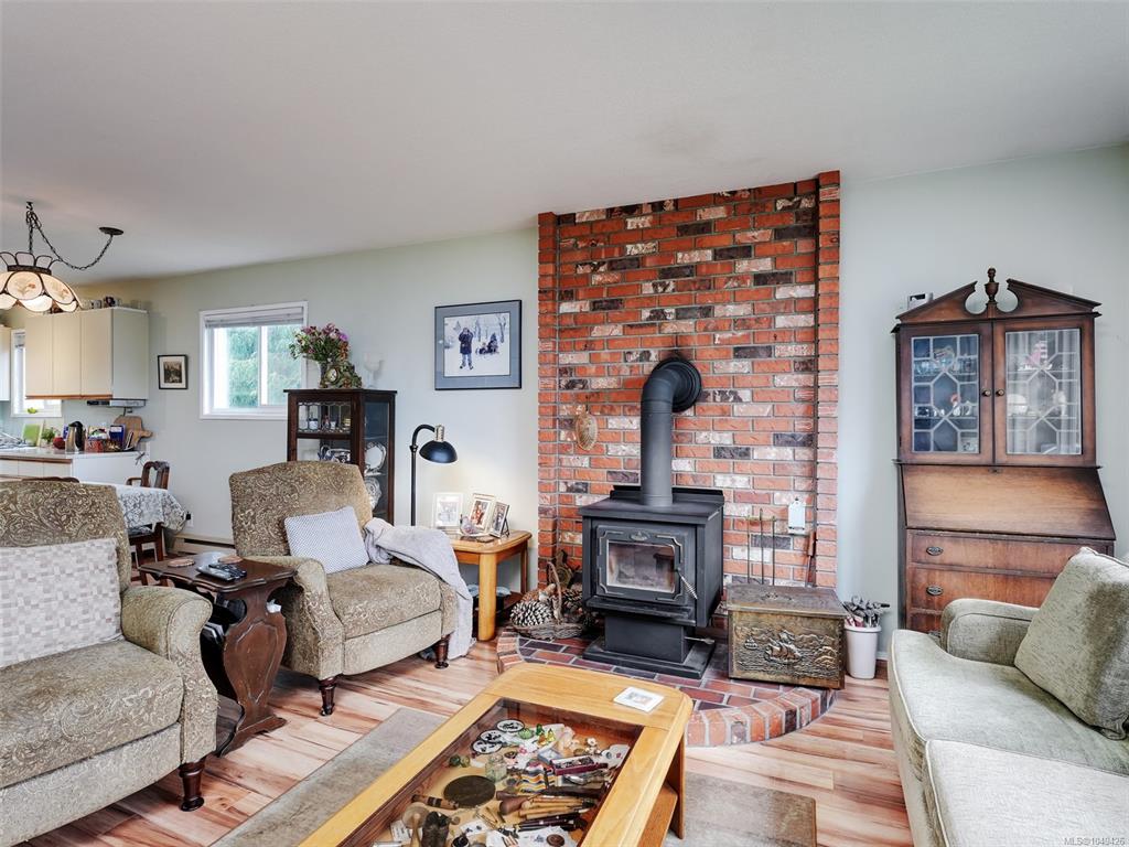 Fourth View of 2045 Winmeadow Pl, Sidney, BC, V8L 4S3