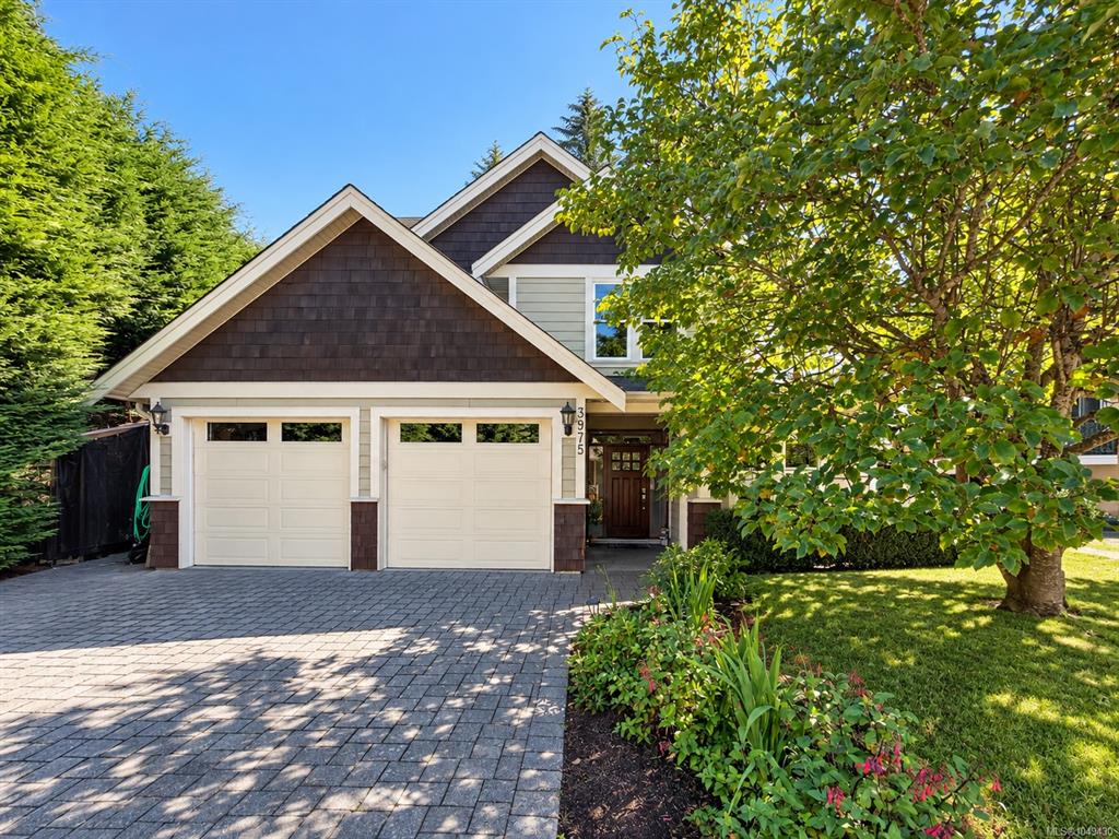 3975 Rechsteiner Rd, 1049430, BC,