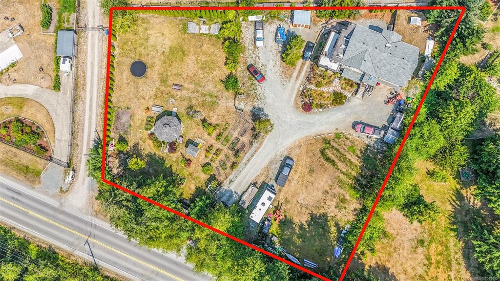 Third View of 877 Hutchinson Rd, Cobble Hill, BC, V0R 1L0