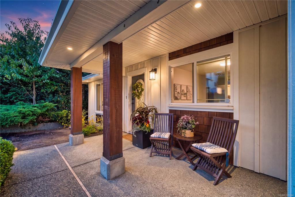 Fifth View of 4340 Gulfview Dr, Nanaimo, BC, V9T 6K4