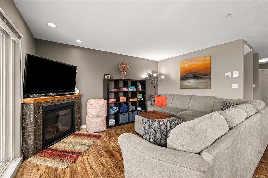 Fifth View of 1370 Henry Rd, Parkview Place, Courtenay, BC, V9J 1L0