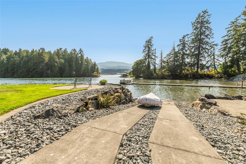 Fifth View of 4718 4720 Shell Beach Rd, Ladysmith, BC, V9G 1L7