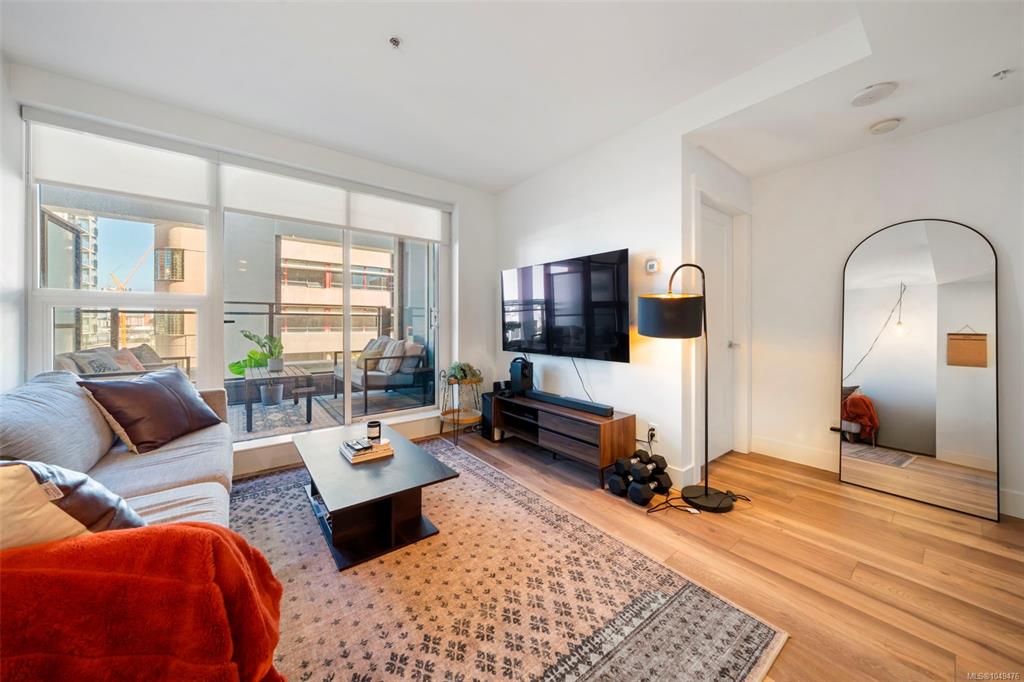 Fifth View of 777 Herald St, Hudson Place One, Victoria, BC, V8T 0C7