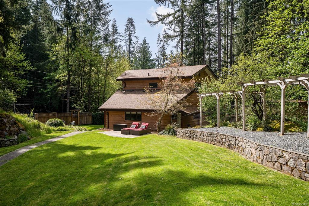 2446 Sommer Lane, 1049482, BC,