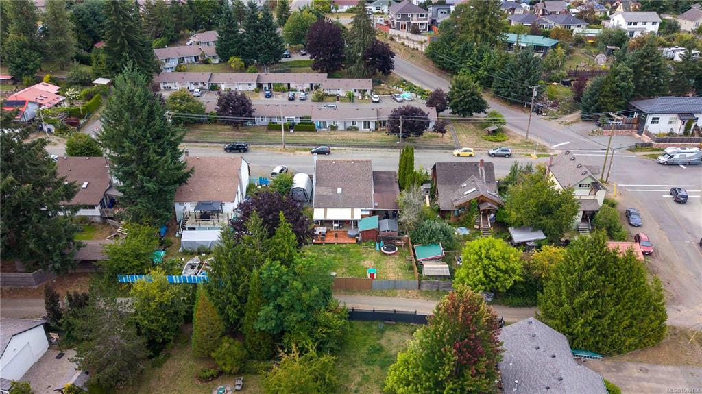 Fifth View of 2629 Dunsmuir Ave, Cumberland, BC, V0R 1S0