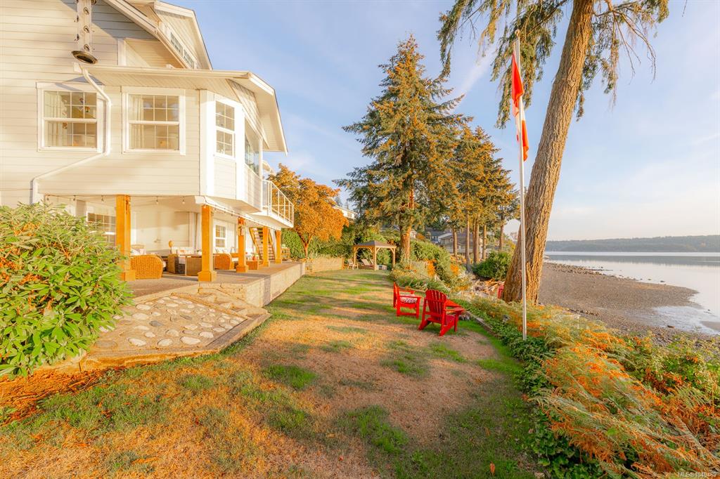 Fourth View of 319 Chemainus Rd, Ladysmith, BC, V9G 1X9