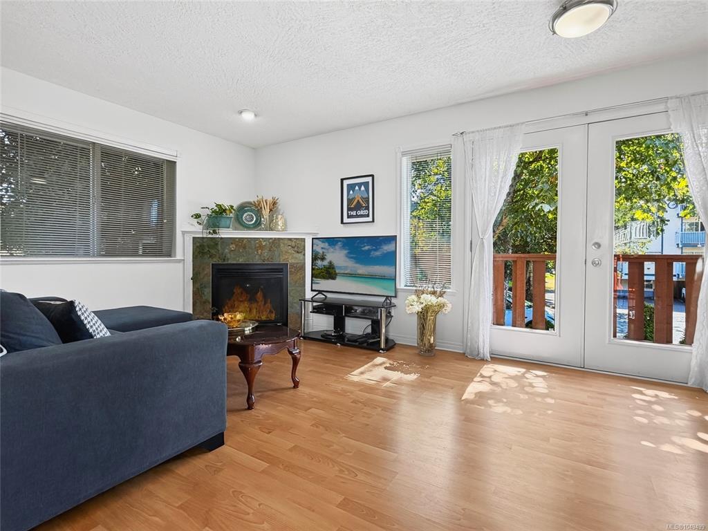 Fourth View of 1310 Basil Ave, Victoria, BC, V8T 3N2