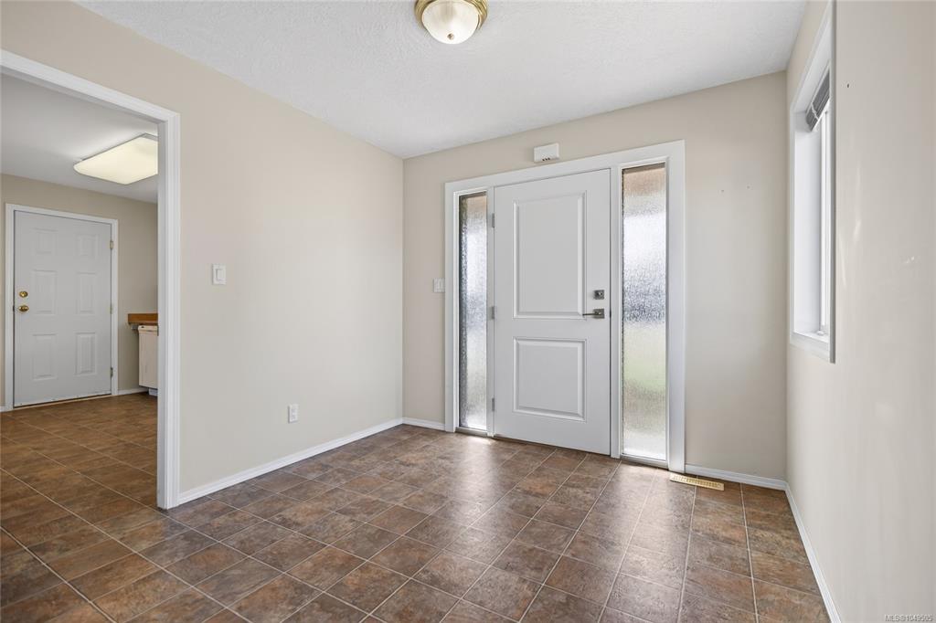 Fifth View of 1268 Miller Rd, Comox, BC, V9M 4C3