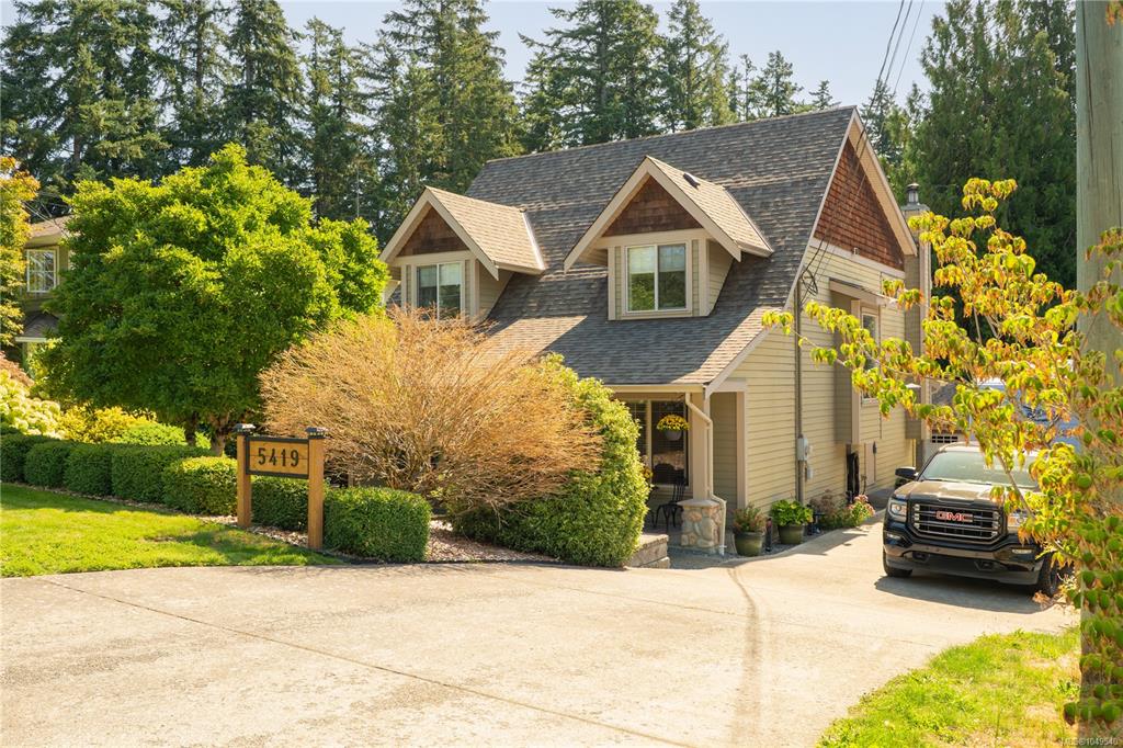Third View of 5419 Dunster Rd, Nanaimo, BC, V9T 6S3