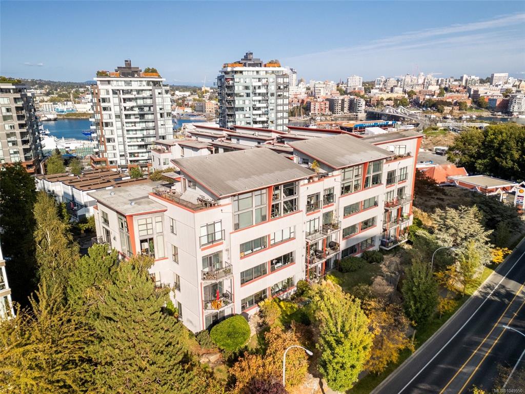 Fifth View of 455 Sitkum Rd, Victoria, BC, V9A 7N9
