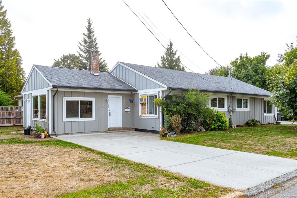 Second View of 160 Mckinstry Rd, Duncan, BC, V9L 3K8