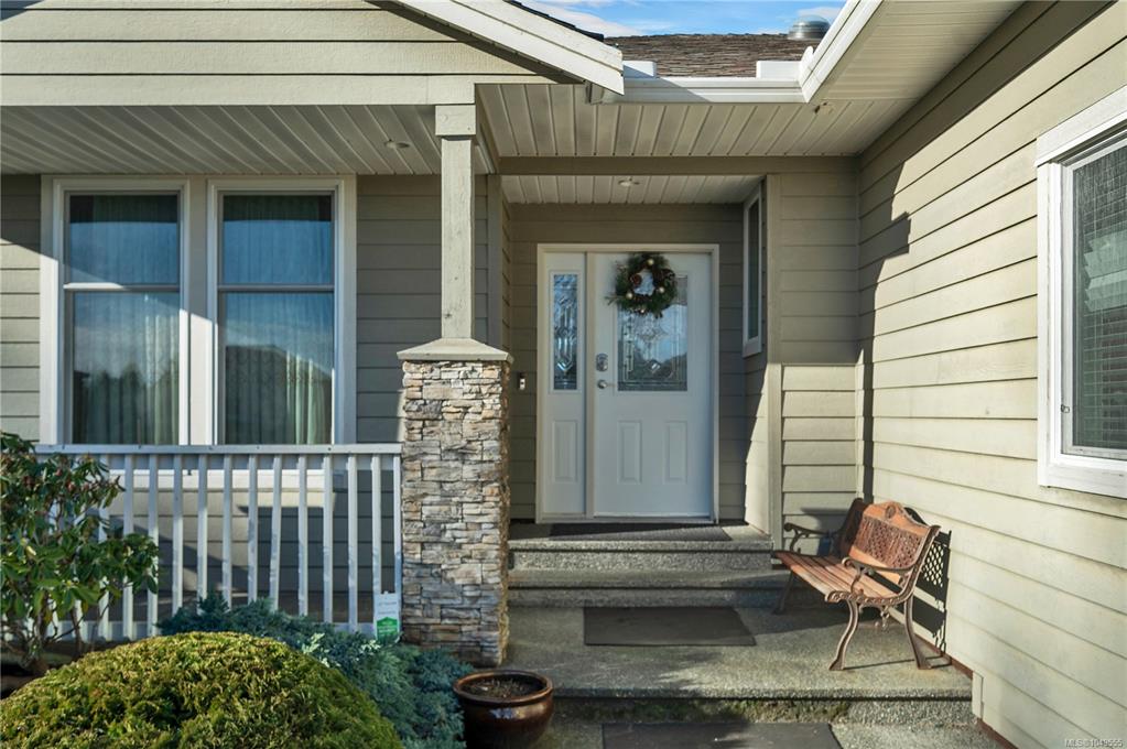 Fifth View of 2984 Thurston Pl, Campbell River, BC, V9H 0A6