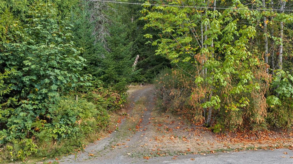 Third View of 1003 Cedarwood Pl, Cobble Hill, BC, V8H 0G8