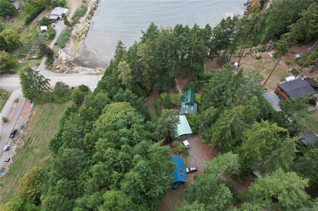 Third View of 871 Sharie Rd, Gabriola Island, BC, V0R 1X2