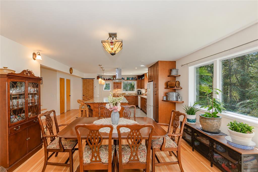 Fifth View of 154 High Hill Rd, High Hill, Salt Spring, BC, V8K 2N6