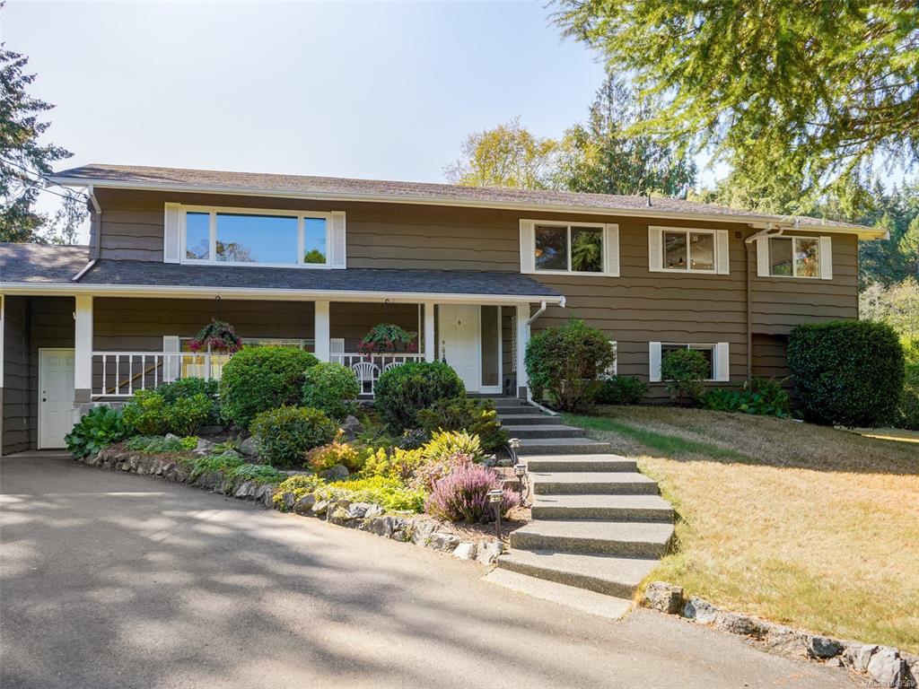 9743 Ardmore Dr, 1049569, BC,