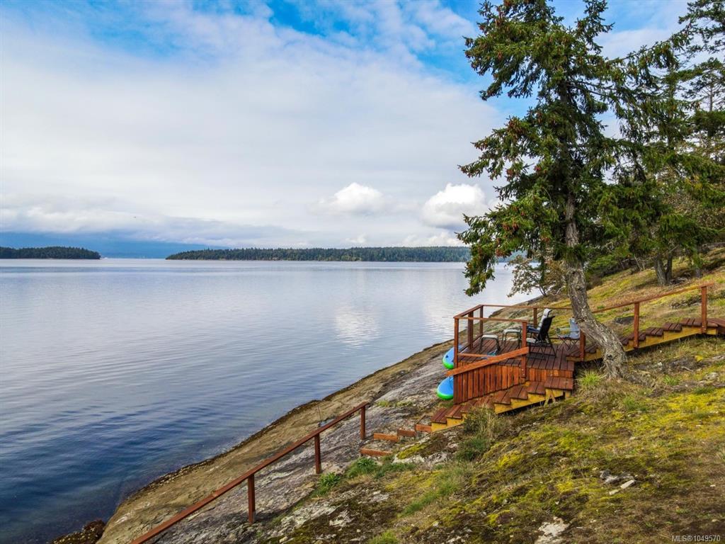 214 Dogwood Lane, 1049570, BC,