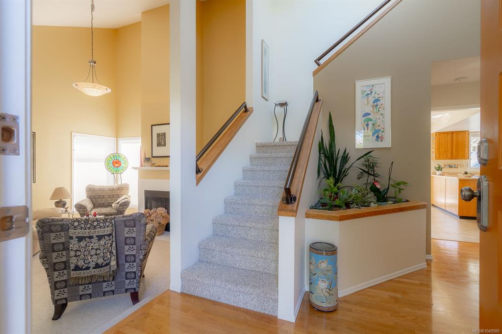 Fourth View of 205 Scarborough Pl, Nanaimo, BC, V9T 5L3