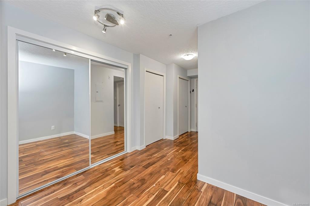 Third View of 520 Dunedin St, Churchill Place, Victoria, BC, V8T 2L6