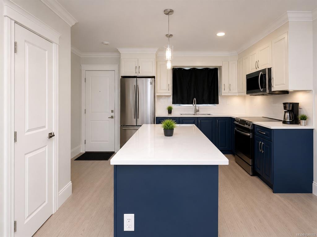 Third View of 3248 Sherman Rd, Moonlight Ridge, Duncan, BC, V9L 4B4