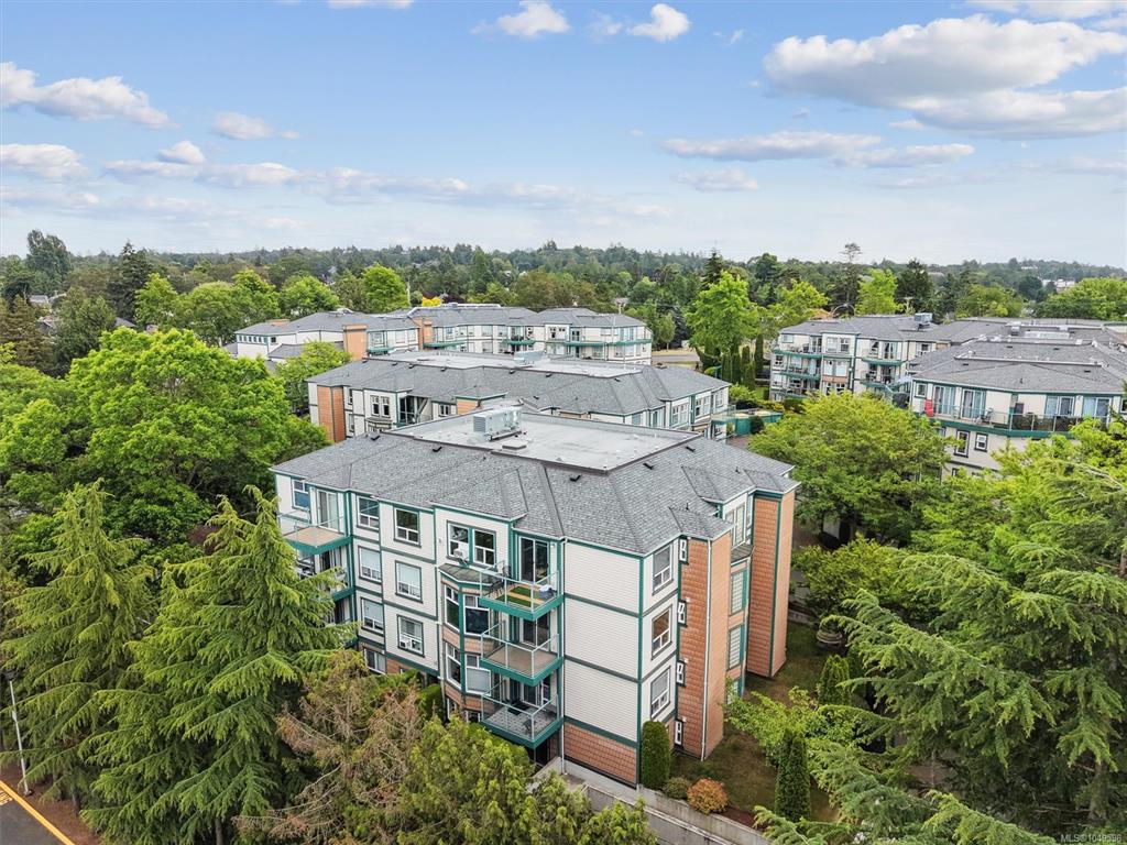 894 Vernon Ave, 1049596, BC,